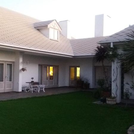 Haus Schaaf B&B Walvis Bay Exterior foto